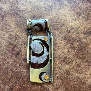 Statement necklace pendant